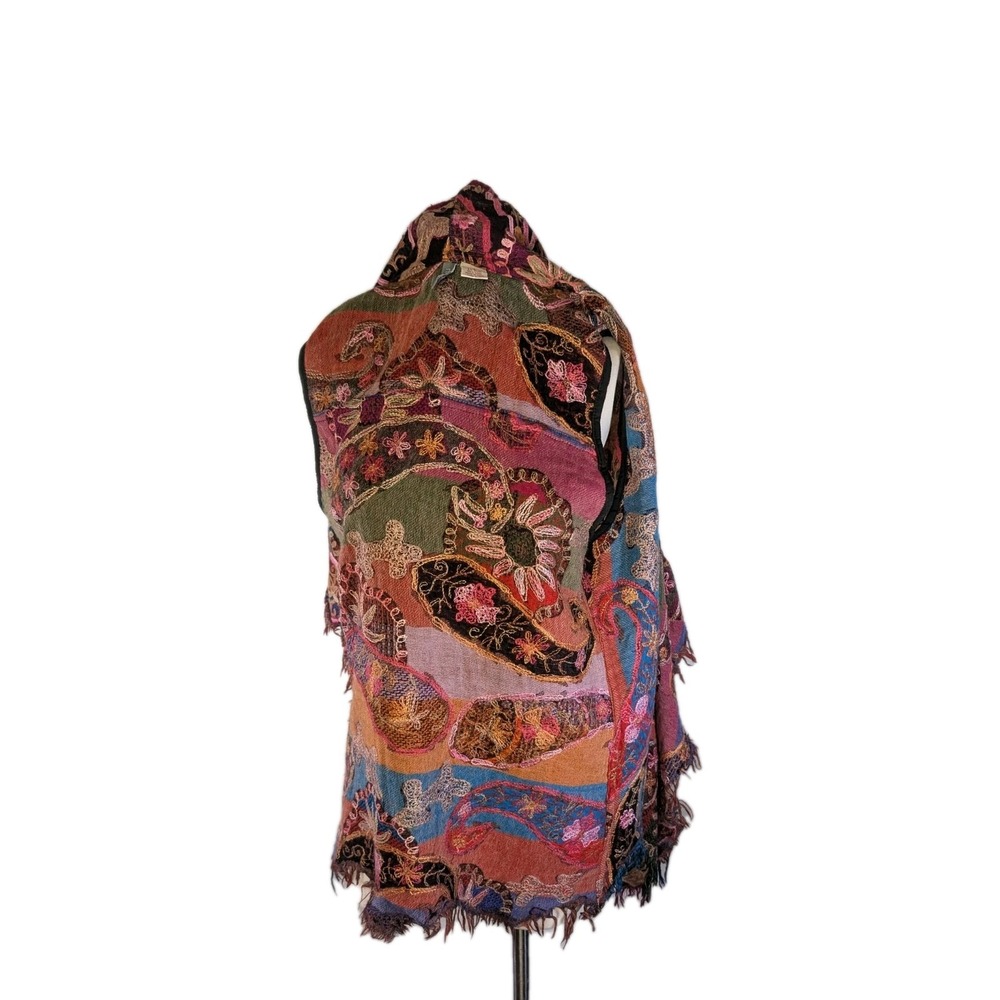 Anu 100% Wool Size Small Multi-Colored Embroidered Bohemian Styled Vest - Picture 6 of 6